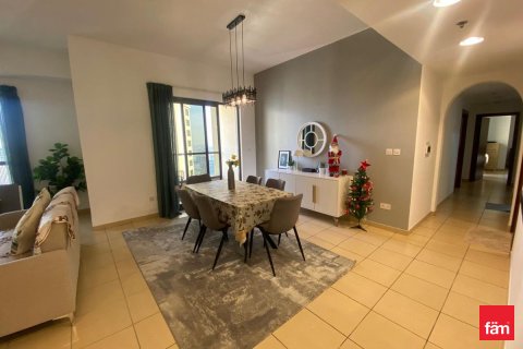 Apartament na sprzedaż w Dubai, ZEA 2 sypialnie, 145.2 mkw., nr 668756 - zdjęcie 1