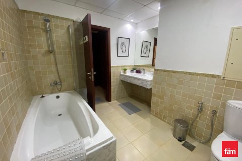 Apartament na sprzedaż w Dubai, ZEA 2 sypialnie, 145.2 mkw., nr 668756 - zdjęcie 9