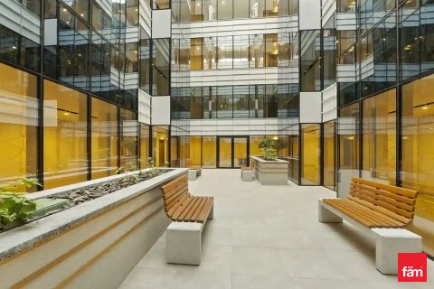 Apartment in Al Kifaf, Dubai, UAE 2 bedrooms, 140 sq.m. № 668757 - photo 21