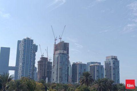 Apartmen di Al Kifaf, Dubai, UAE 2 bilik tidur, 140 meter persegi № 668757 - foto 15