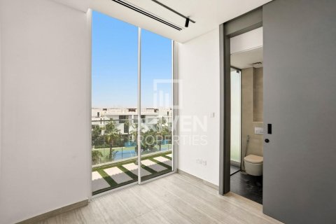 טאונהאוס להשכרה ב Al Barari, Dubai, איחוד האמירויות  4 חדרי שינה, 180.32 מ"ר, מספר 744834 - תמונה 13