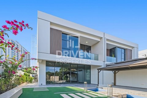 Villa i Mohammed Bin Rashid City, Dubai, UAE 4 sovrum, 350.8 kvm Nr. 744835