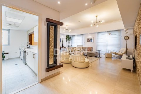 Dubai Marina, Dubai, UAE의 임대용 아파트 침실 2개, 179.95제곱미터 번호 744837 - 사진 3