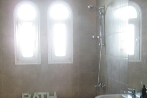 Снять в аренду таунхаус в Джумейра Вилладж Серкл, Дубай, ОАЭ 3 спальни, 317м2, № 703314 - фото 18