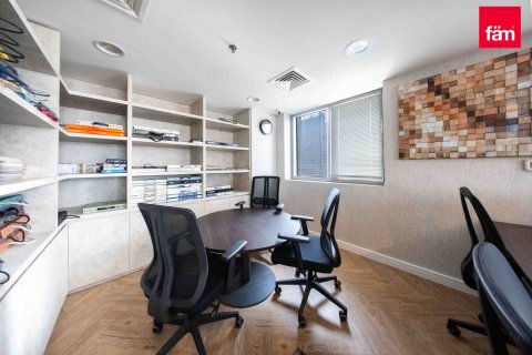 Γραφείο σε Business Bay, Dubai, ΗΑΕ 184.3 τ.μ. Αρ. 754933 - φωτογραφία 18