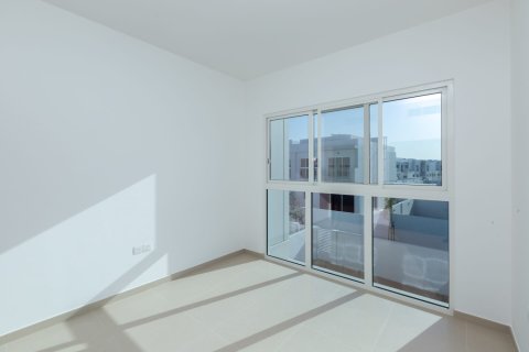 Apartament në Mudon, Dubai, Emiratet e Bashkuara Arabe 3 dhoma gjumi, 143 m2. № 722192
