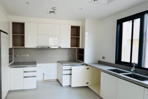 Βίλα σε Jebel Ali, Dubai, ΗΑΕ 4 υπνοδωμάτια, 630 τ.μ. Αρ. 722184 - φωτογραφία 5