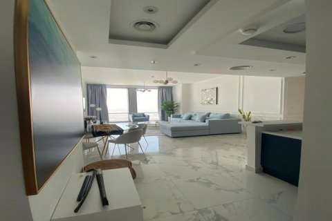 Business Bay, Dubai, UAE의 임대용 아파트 침실 2개, 123.56제곱미터 번호 637583 - 사진 8