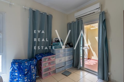 Villa in Meadows, Dubai, UAE 2 bedrooms, 178.74 sq.m. № 637585 - photo 9