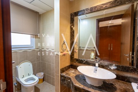 Villa in Meadows, Dubai, UAE 2 bedrooms, 178.74 sq.m. № 637585 - photo 6
