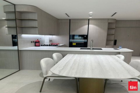 דירה למכירה ב Dubai, איחוד האמירויות  1 חדר שינה, 76.1 מ"ר, מספר 679774 - תמונה 4