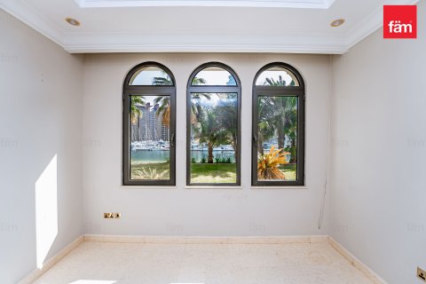 Villa itt: Palm Jumeirah, Dubai, EAE, 6 hálószoba, 1241.6 m², azonosító: 679777 - fénykép 19