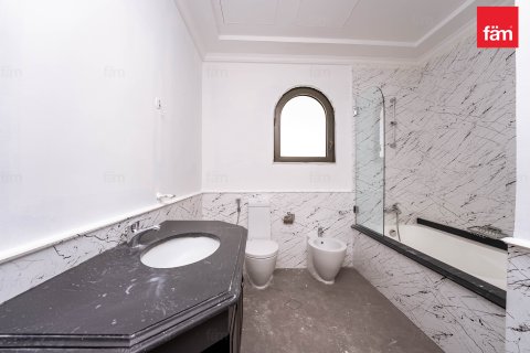 Βίλα σε Palm Jumeirah, Dubai, ΗΑΕ 6 υπνοδωμάτια, 1241.7 τ.μ. Αρ. 679777 - φωτογραφία 19