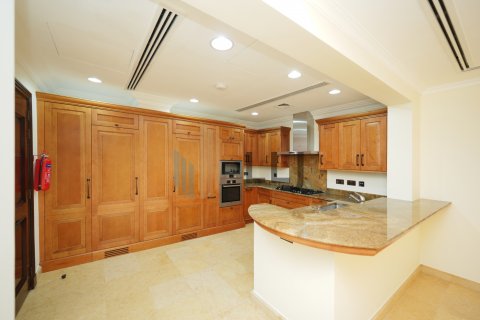 Maison de ville à vendre à Saadiyat Island, Abu Dhabi, EAU 4 chambres, 381 m2 № 669030 - photo 13