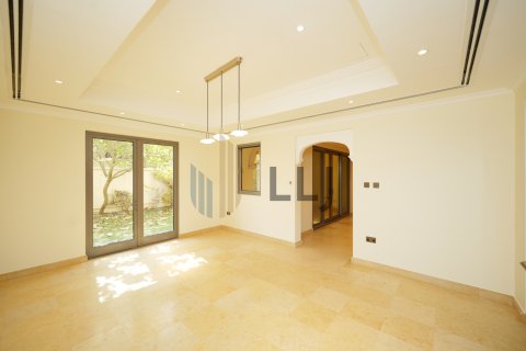 Maison de ville à vendre à Saadiyat Island, Abu Dhabi, EAU 4 chambres, 381 m2 № 669030 - photo 15