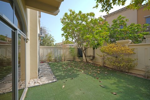 Maison de ville à vendre à Saadiyat Island, Abu Dhabi, EAU 4 chambres, 381 m2 № 669030 - photo 18