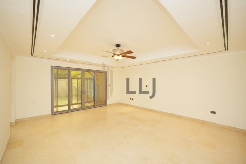 Maison de ville à vendre à Saadiyat Island, Abu Dhabi, EAU 4 chambres, 381 m2 № 669030 - photo 3