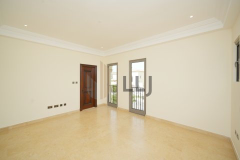 Maison de ville à vendre à Saadiyat Island, Abu Dhabi, EAU 4 chambres, 381 m2 № 669030 - photo 11