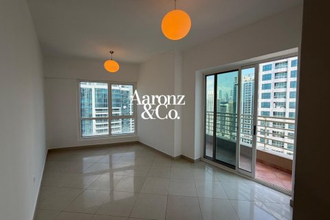 Apartment in Jumeirah Lake Towers, Dubai, UAE 3 bedrooms, 146 sq.m. № 701065 - photo 5