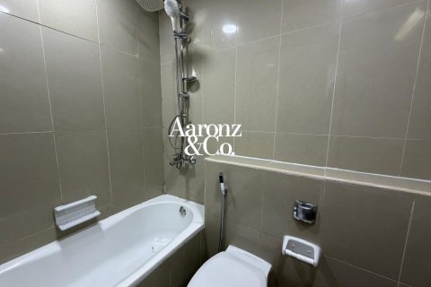 Apartment in Jumeirah Lake Towers, Dubai, UAE 3 bedrooms, 146 sq.m. № 701065 - photo 14