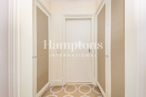 Қонақ үйдегі апартаменттер Даунтаун Дубай (Даунтаун Бурдж Дубай), БАӘ-да 2 жатын бөлмелер, 162.60997896 м² № 651554 - фото 16