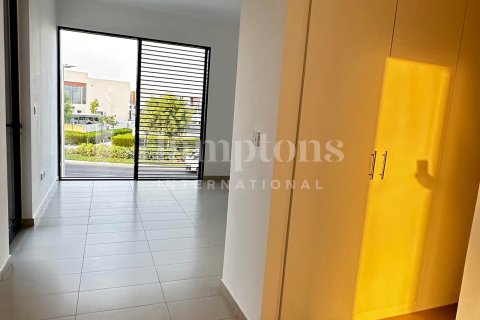 Villa uthyres i Dubai Land, Dubai, UAE 4 sovrum, 324.51017900 kvm Nr. 651555 - fotografi 24