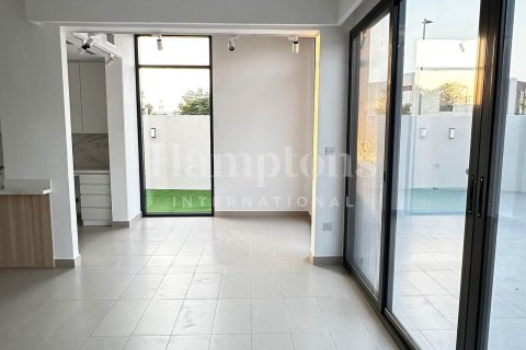 Villa uthyres i Dubai Land, Dubai, UAE 4 sovrum, 324.51017900 kvm Nr. 651555 - fotografi 15