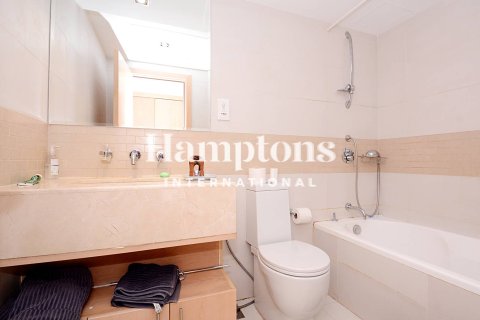 Apartment til leje i Dubai Marina, Dubai, UAE 2 soveværelser, 120.95970600 kvm № 651553 - foto 4