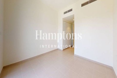 Kaupunkipientalo Dubai South (Dubai World Central), Arabiemiraatit 3 makuuhuonetta, 213.67690000 m2 № 651559 - kuva 1