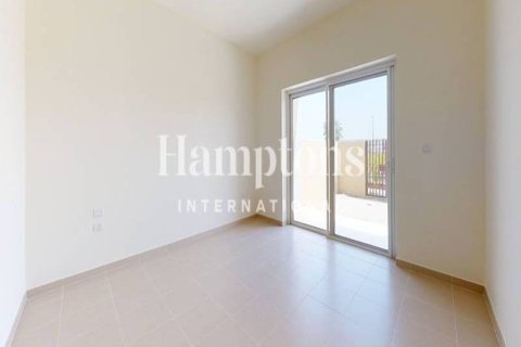 Kaupunkipientalo Dubai South (Dubai World Central), Arabiemiraatit 3 makuuhuonetta, 213.67690000 m2 № 651559 - kuva 11