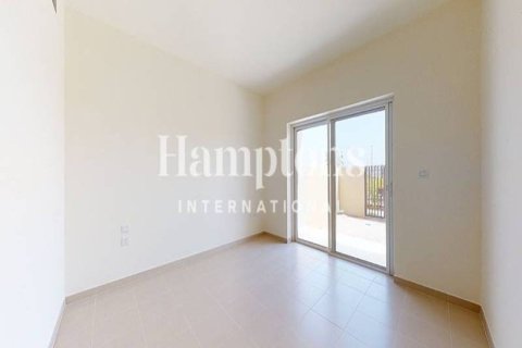 Kaupunkipientalo Dubai South (Dubai World Central), Arabiemiraatit 3 makuuhuonetta, 213.67690000 m2 № 651559 - kuva 10