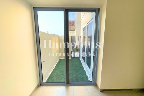 Kaupunkipientalo Dubai South (Dubai World Central), Arabiemiraatit 3 makuuhuonetta, 213.67690000 m2 № 651559 - kuva 19