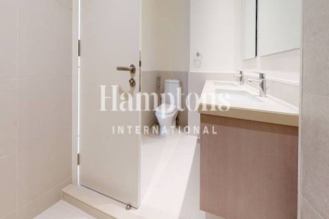 Kaupunkipientalo Dubai South (Dubai World Central), Arabiemiraatit 3 makuuhuonetta, 213.67690000 m2 № 651559 - kuva 14