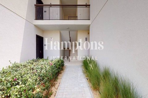 Kaupunkipientalo Dubai South (Dubai World Central), Arabiemiraatit 3 makuuhuonetta, 213.67690000 m2 № 651559 - kuva 16