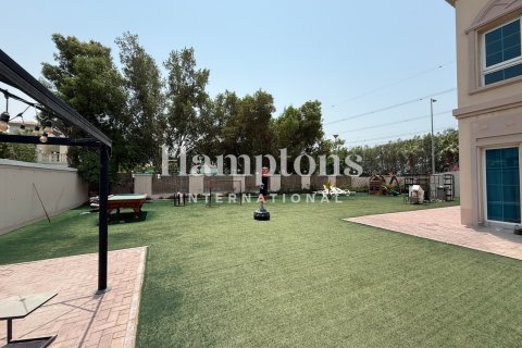Villa en alquiler en Jumeirah Village Triangle, Dubai, EAU 2 dormitorios, 249.90907000 m2 № 651558 - foto 19