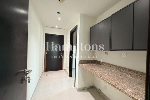 Villa en alquiler en Jumeirah Village Triangle, Dubai, EAU 2 dormitorios, 249.90907000 m2 № 651558 - foto 14