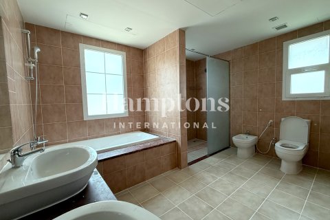 Villa en alquiler en Jumeirah Village Triangle, Dubai, EAU 2 dormitorios, 249.90907000 m2 № 651558 - foto 8