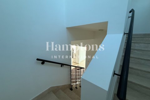 Villa en alquiler en Jumeirah Village Triangle, Dubai, EAU 2 dormitorios, 249.90907000 m2 № 651558 - foto 9