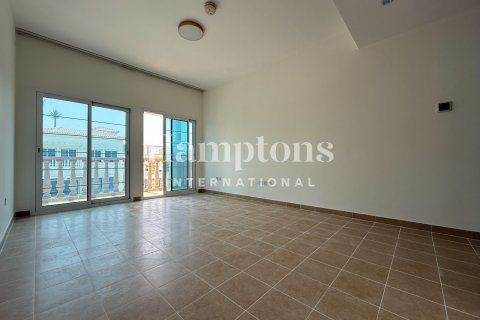 Villa en alquiler en Jumeirah Village Triangle, Dubai, EAU 2 dormitorios, 249.90907000 m2 № 651558 - foto 4