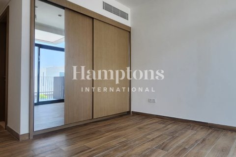 Villa à louer à Al Furjan, Dubai, EAU 4 chambres, 358.88428900 m2 № 651556 - photo 3