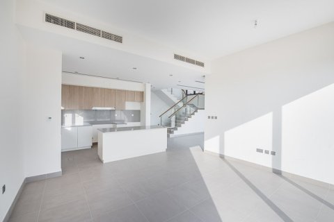 Dubai Hills Estate、Dubai、UAEにあるヴィラ 4ベッドルーム、497.42 m2 No748334