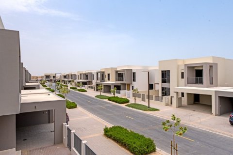 Vila di Dubai Hills Estate, UEA 4 kamar tidur, 497.42 m2 nomor 748334 - foto 9