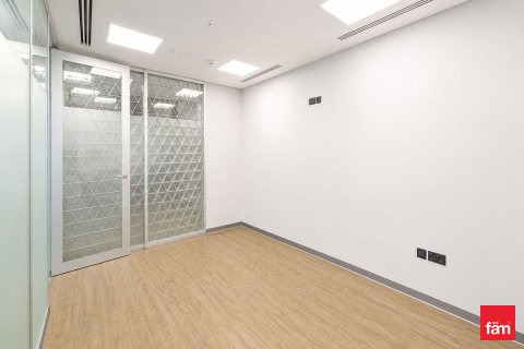 Ured u gradu Sheikh Zayed Road, Dubai, UAE 83.6 m2 Br. 718526 - Slika 7