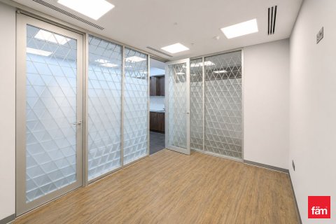 Ured u gradu Sheikh Zayed Road, Dubai, UAE 83.6 m2 Br. 718526 - Slika 4