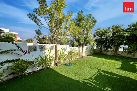 Willa na sprzedaż w Al Furjan, Dubai, ZEA 6 sypialnie, 612.2 mkw., nr 718521 - zdjęcie 3