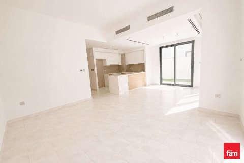 Σπίτι σε Dubai, ΗΑΕ 4 υπνοδωμάτια, 230 τ.μ. Αρ. 718524 - φωτογραφία 2