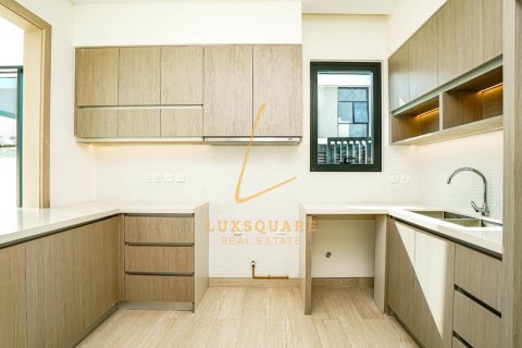 Kaupunkipientalo Al Furjan, Dubai, Arabiemiraatit 4 makuuhuonetta, 238 m2 № 660683 - kuva 6