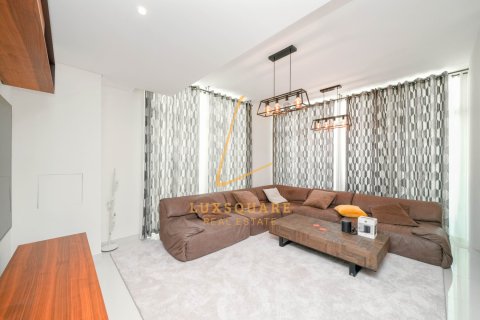 Купити віллу в DAMAC Hills (Akoya by DAMAC), Дубай, ОАЕ 6 спалень, 307м2, № 660684 - фото 2