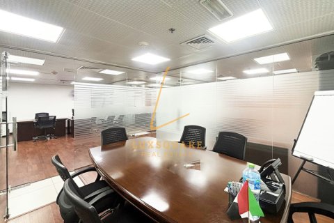 Toimisto Jumeirah Lake Towers, Dubai, Arabiemiraatit 100 m2 № 660685 - kuva 6