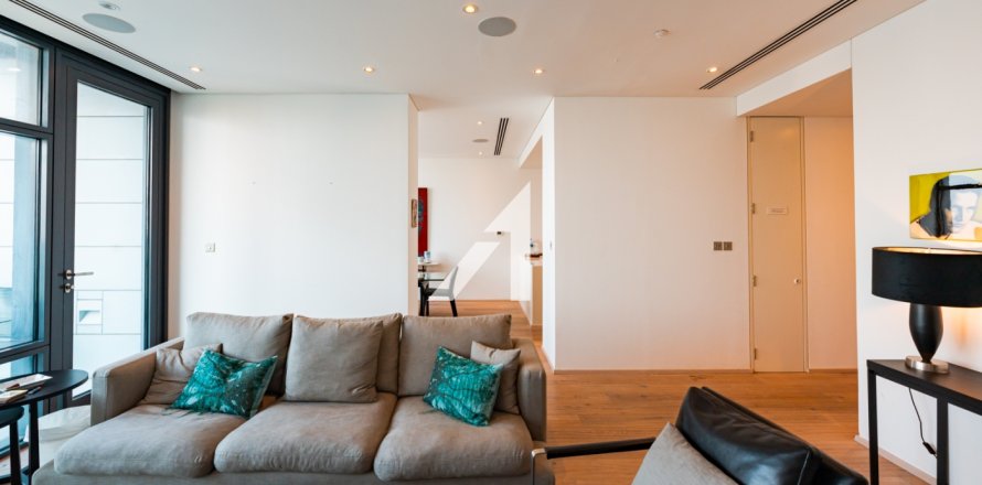 Apartament în DIFC, Dubai, EAU 2 dormitoare, 170.6 mp.  №660680